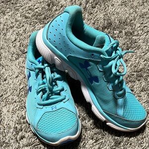 Under Armour Women's Teal Athletic Shoes